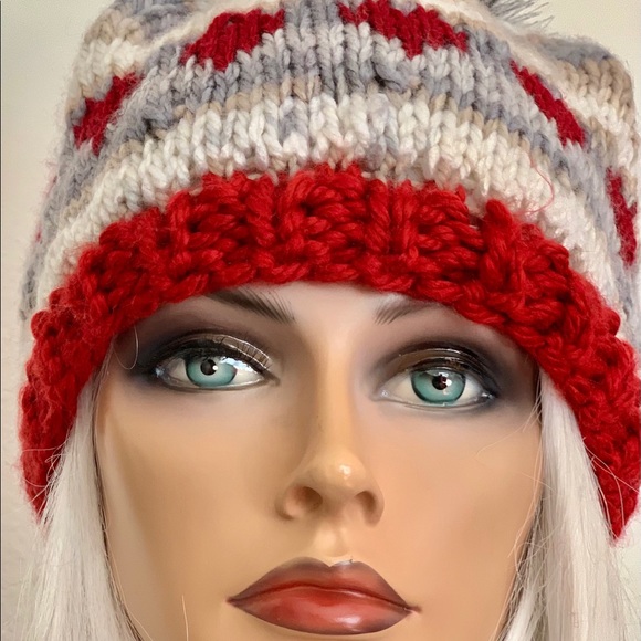 Hand Knits 2 Love Beanie Hat Cap Hearts Designer - Picture 11 of 13